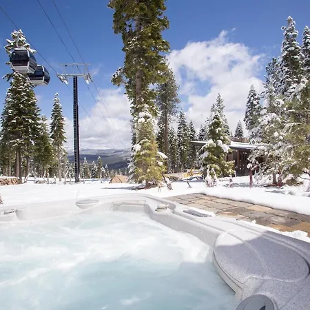 Gondola Getaway- Ski-In Ski-Out - Luxury 4 Bedroom Private Hot Tub, Hoa Amenities